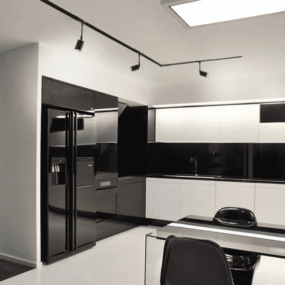 Link Spotskinne 2,0 meter System Sort m/tilkobling-4211 Link Spotskinne 2,0 meter System Sort m/tilkobling-4211