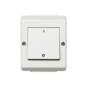 Bryter påvegg S 16/ hvit 2P Sprutsikker IP55-Elko-0