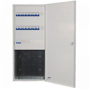 Fordelingsskap m/svakstrømsfelt 3 Rader med Overlastvern og 14 Jordfeilautomater.-0