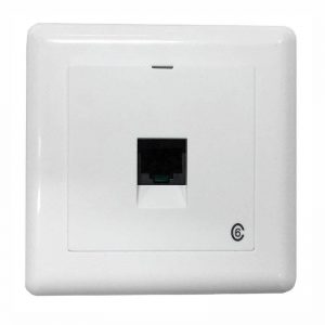 Stikkontakt Data innfelt Hvit 1X8 Kat6 UTP-CBK-0