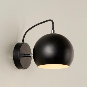 BROOKLYN VEGG SVART E14/40W -0