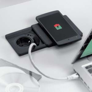 EVOline Square80 1x Qi lader 1x stikk 1x USB lader 1x RJ45 kabel - Sort-0